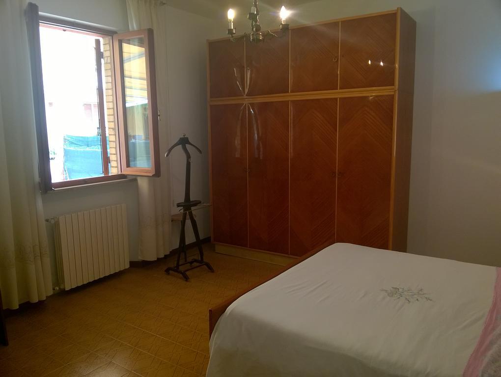 Apartment Via Vittoria Bastia Umbra Exterior foto